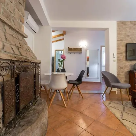 Lora * דוברובניק